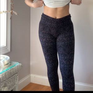 Fleece patterned leggings